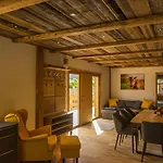 Chalet Am Oelberg Mit Badefass Und Altholzsauna *