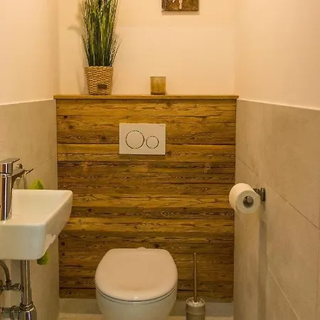 Am Oelberg Mit Badefass Und Altholzsauna Chalet Waldmuenchen