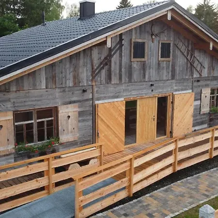 Am Oelberg Mit Badefass Und Altholzsauna Chalet *